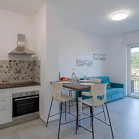 Ligurian Holidays Sea View Appartement San Bartolomeo Al Mare